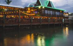 Doc Ford s Rum Bar Grille Ft Myers Beach Live Music Waterfront